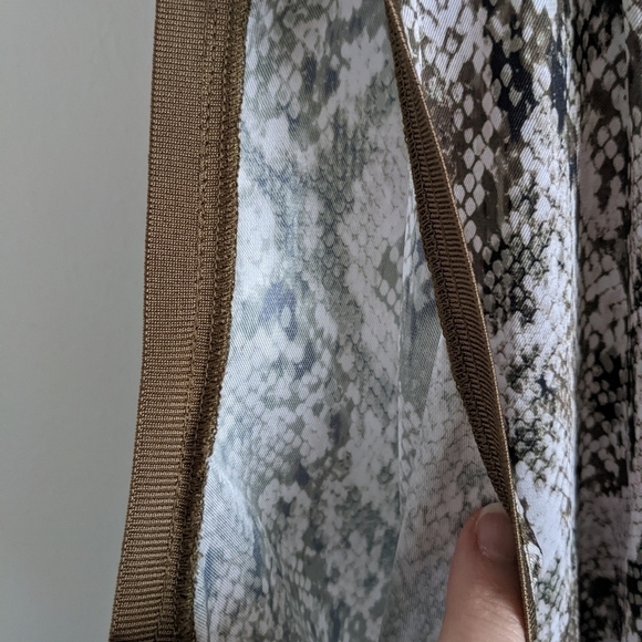 𝅺nwt DKNY Sleeveless Animal Print Jumpsuit Zip Front and Pockets - Picture 12 of 16